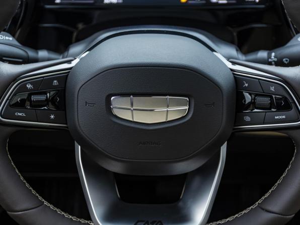 Geely Monjaro I Рестайлинг (China Market) с пробегом 2024 года, цена 3 848 000 рублей, 32750 км, внедорожник, Автокод Объявления
