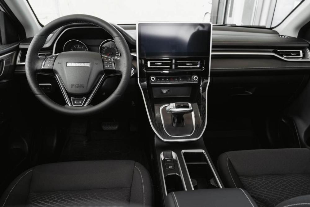 Haval M6 II Красноярск  - изображение 9