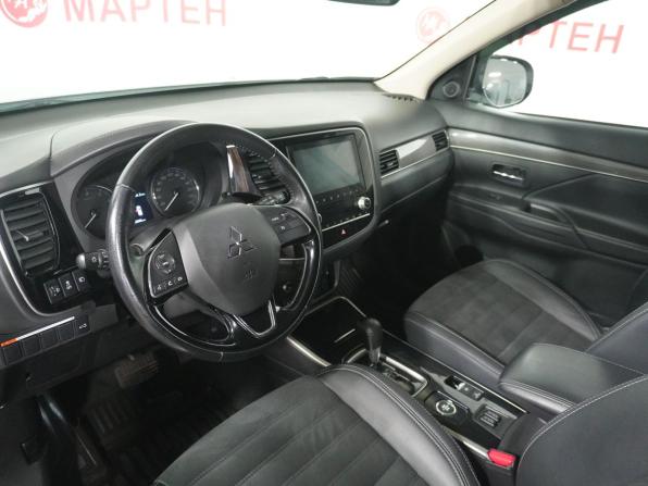 Mitsubishi Outlander III Рестайлинг 3 с пробегом 2021 года, цена 2 649 000 рублей, 82346 км, внедорожник, Автокод Объявления