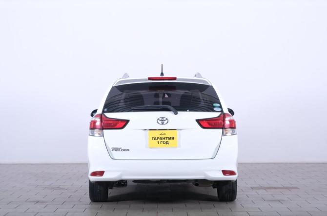 Toyota Corolla XI (E160 E170) Рестайлинг 2 с пробегом 2019 года, цена 1 699 000 рублей, 57330 км, универсал, Автокод Объявления