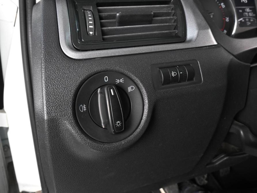 Skoda Rapid I Ростов-на-Дону  - изображение 13