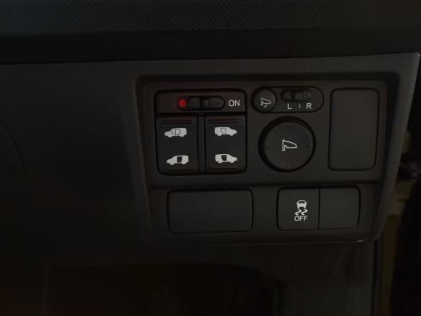 Honda Freed I Рестайлинг 2 с пробегом 2016 года, цена 1 269 995 рублей, 135178 км, компактвэн, Автокод Объявления
