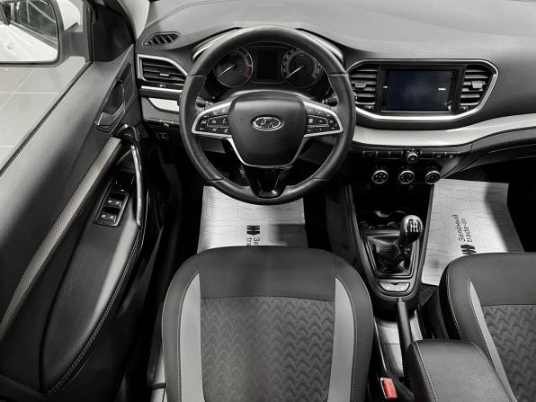 Lada (ВАЗ) Vesta I Рестайлинг (NG) с пробегом 2023 года, цена 1 175 000 рублей, 46313 км, седан, Автокод Объявления