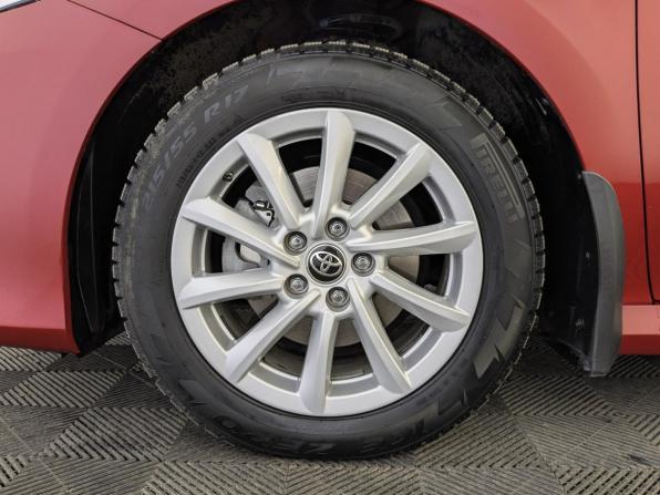 Toyota Camry VIII (XV70) Рестайлинг с пробегом 2022 года, цена 3 400 000 рублей, 48561 км, седан, Автокод Объявления