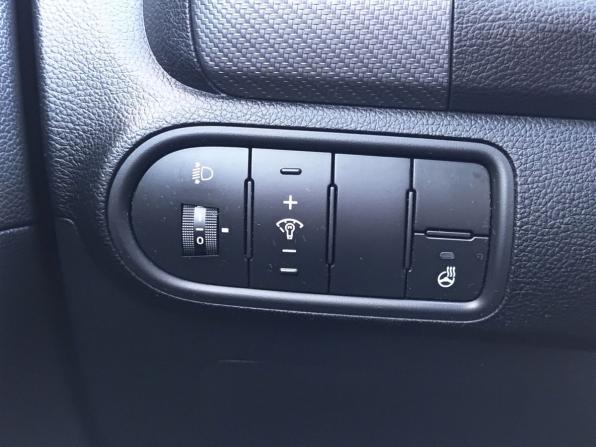 Kia Cerato III Рестайлинг (Classic) с пробегом 2018 года, цена 1 589 000 рублей, 71221 км, седан, Автокод Объявления