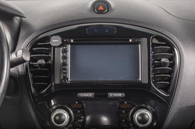 Nissan Juke I Рестайлинг с пробегом 2015 года, цена 1 349 000 рублей, 171000 км, внедорожник, Автокод Объявления