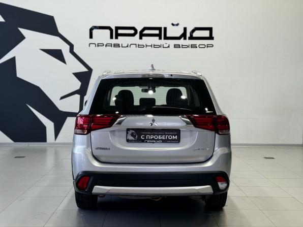 Mitsubishi Outlander III Рестайлинг 2 с пробегом 2017 года, цена 1 899 900 рублей, 148633 км, внедорожник, Автокод Объявления