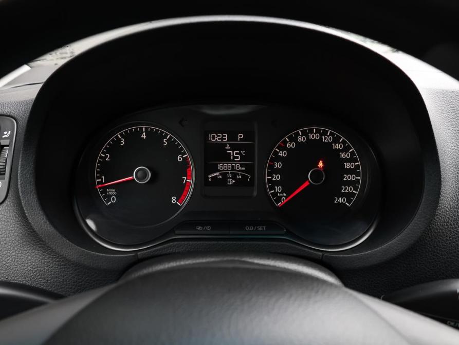Volkswagen Polo V Рестайлинг Москва  - изображение 11