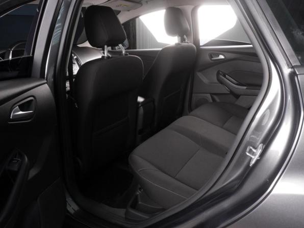 Ford Focus III Рестайлинг с пробегом 2015 года, цена 1 049 000 рублей, 119283 км, хэтчбек, Автокод Объявления
