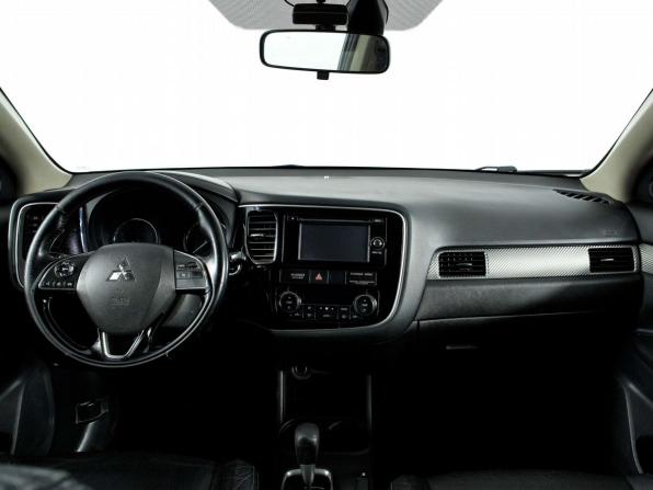 Mitsubishi Outlander III Рестайлинг 2 с пробегом 2015 года, цена 1 348 000 рублей, 238094 км, внедорожник, Автокод Объявления