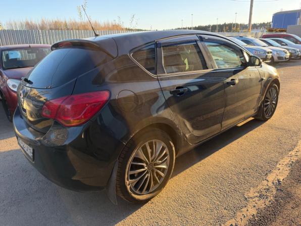 Opel Astra J с пробегом 2011 года, цена 450 000 рублей, 298722 км, хэтчбек, Автокод Объявления