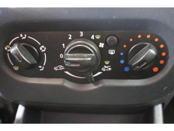 Renault Sandero I с пробегом 2013 года, цена 559 000 рублей, 97093 км, хэтчбек, Автокод Объявления