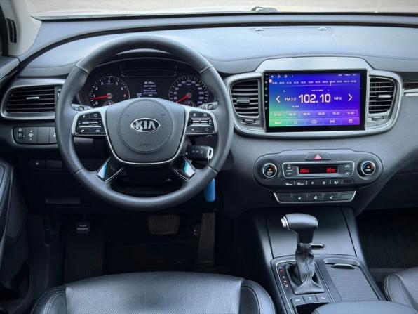 Kia Sorento III Prime Рестайлинг с пробегом 2019 года, цена 2 390 000 рублей, 155326 км, внедорожник, Автокод Объявления