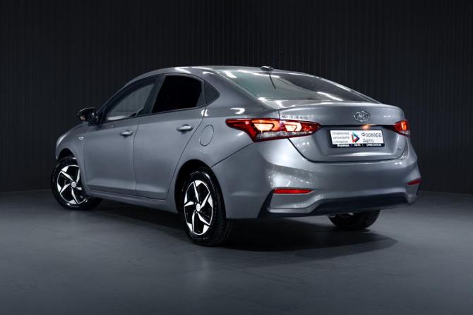Hyundai Solaris II с пробегом 2019 года, цена 1 399 000 рублей, 81206 км, седан, Автокод Объявления