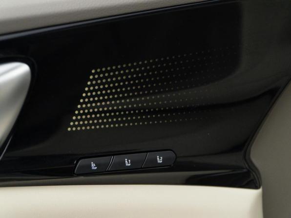 Kia Carnival IV Рестайлинг с пробегом 2025 года, цена 7 350 055 рублей, 357 км, минивэн, Автокод Объявления