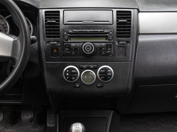 Nissan Tiida I Рестайлинг с пробегом 2010 года, цена 579 000 рублей, 229244 км, седан, Автокод Объявления
