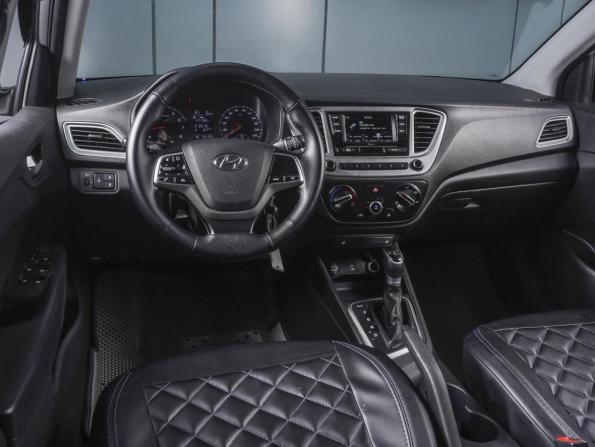 Hyundai Solaris II Рестайлинг с пробегом 2021 года, цена 1 169 000 рублей, 236126 км, седан, Автокод Объявления