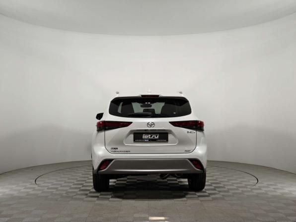 Toyota Highlander IV (XU70) с пробегом 2026 года, цена 5 890 000 рублей, 28 км, внедорожник, Автокод Объявления