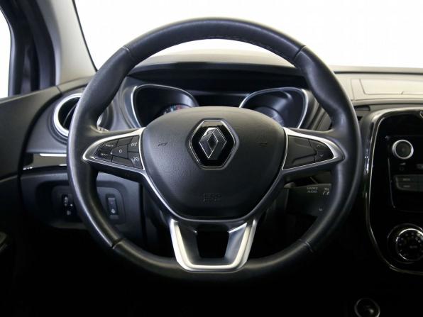 Renault Kaptur I Рестайлинг с пробегом 2020 года, цена 1 730 000 рублей, 62328 км, внедорожник, Автокод Объявления