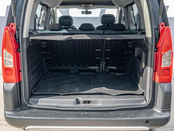 Citroen Berlingo II с пробегом 2011 года, цена 820 000 рублей, 216425 км, компактвэн, Автокод Объявления