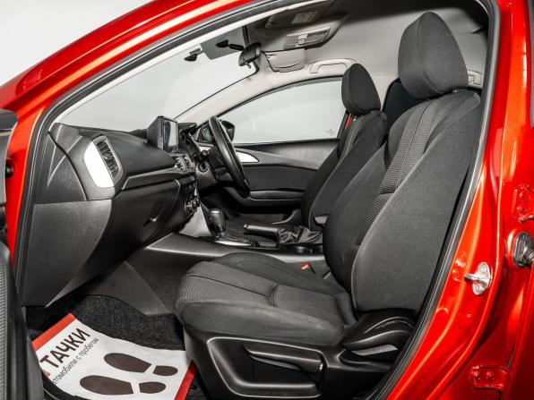 Mazda Axela III Рестайлинг с пробегом 2018 года, цена 1 500 000 рублей, 99634 км, хэтчбек, Автокод Объявления