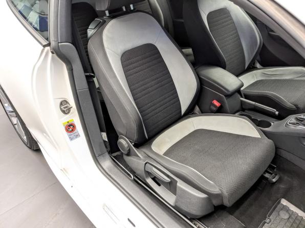 Volkswagen Scirocco III с пробегом 2012 года, цена 1 595 000 рублей, 91555 км, хэтчбек, Автокод Объявления