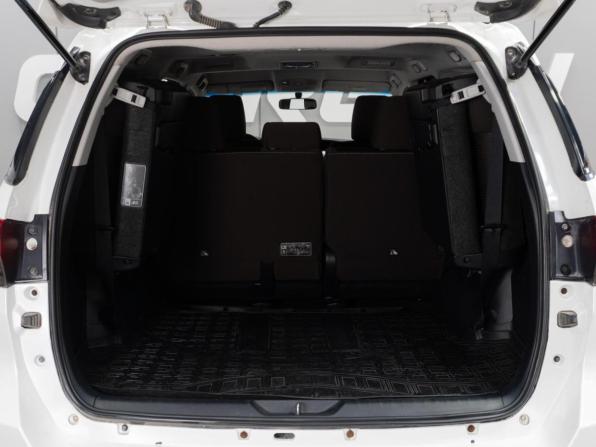 Toyota Fortuner II с пробегом 2017 года, цена 3 299 000 рублей, 205485 км, внедорожник, Автокод Объявления