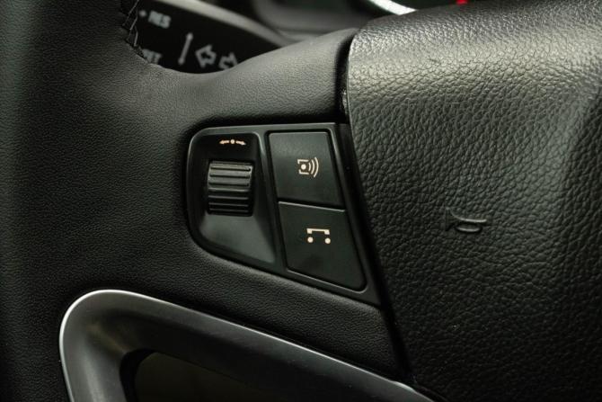 Opel Antara I Рестайлинг с пробегом 2013 года, цена 967 000 рублей, 247365 км, внедорожник, Автокод Объявления