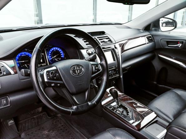 Toyota Camry VII (XV50) Рестайлинг с пробегом 2015 года, цена 2 225 000 рублей, 76100 км, седан, Автокод Объявления