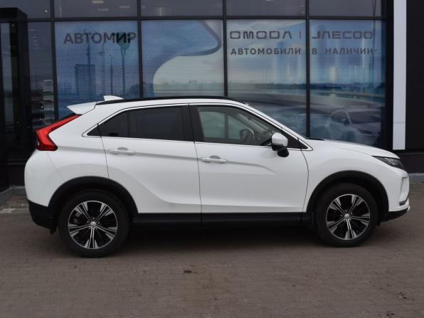 Mitsubishi Eclipse Cross I с пробегом 2018 года, цена 1 687 000 рублей, 124382 км, внедорожник, Автокод Объявления