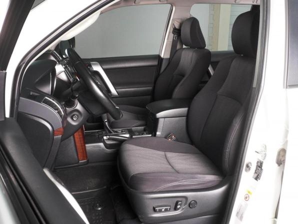 Toyota Land Cruiser Prado 150 Series Рестайлинг 1 с пробегом 2016 года, цена 4 789 000 рублей, 158197 км, внедорожник, Автокод Объявления