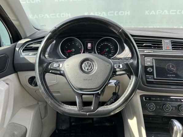 Volkswagen Tiguan II с пробегом 2017 года, цена 2 100 000 рублей, 121839 км, внедорожник, Автокод Объявления