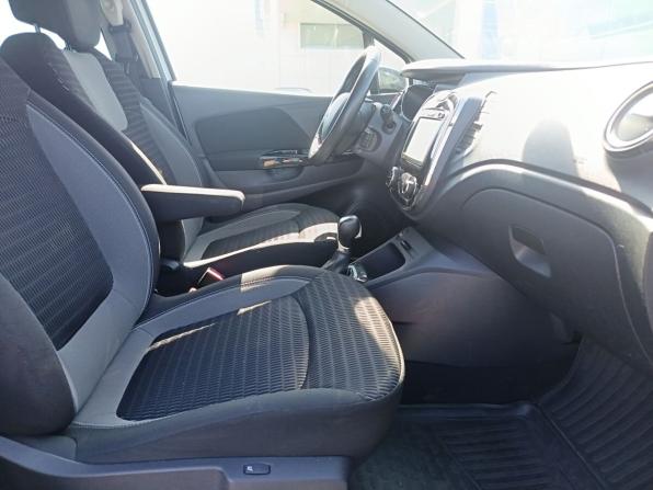 Renault Kaptur I с пробегом 2017 года, цена 1 090 000 рублей, 240771 км, внедорожник, Автокод Объявления