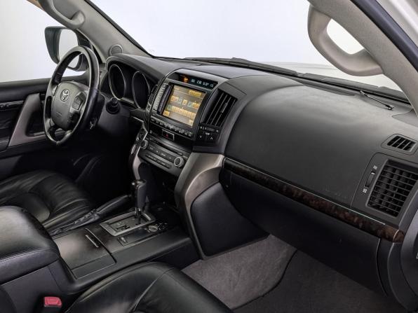 Toyota Land Cruiser 200 Series с пробегом 2011 года, цена 2 880 000 рублей, 291786 км, внедорожник, Автокод Объявления