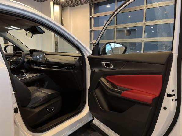 Changan CS55 Plus II с пробегом 2023 года, цена 2 200 000 рублей, 55670 км, внедорожник, Автокод Объявления