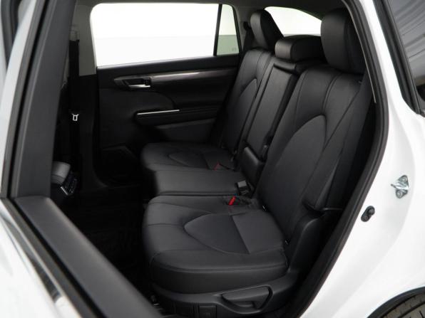 Toyota Highlander IV (XU70) с пробегом 2026 года, цена 5 494 434 рубля, 77 км, внедорожник, Автокод Объявления