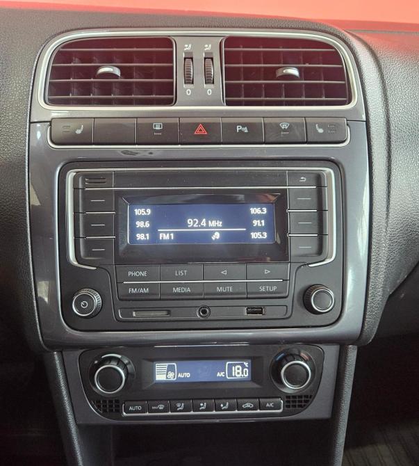 Volkswagen Polo V Рестайлинг Вологда  - изображение 14