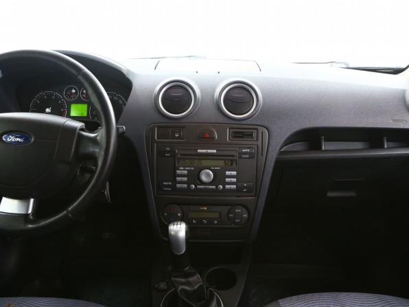 Ford Fusion I Рестайлинг с пробегом 2008 года, цена 365 000 рублей, 175000 км, хэтчбек, Автокод Объявления