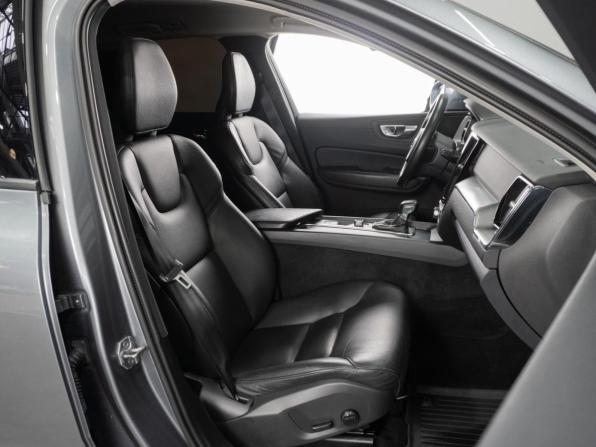 Volvo XC60 II с пробегом 2018 года, цена 3 949 000 рублей, 45225 км, внедорожник, Автокод Объявления