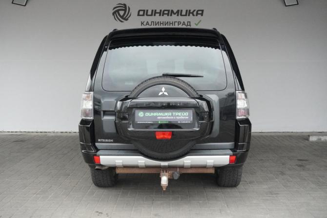 Mitsubishi Pajero IV Рестайлинг 1 с пробегом 2011 года, цена 1 990 000 рублей, 214306 км, внедорожник, Автокод Объявления