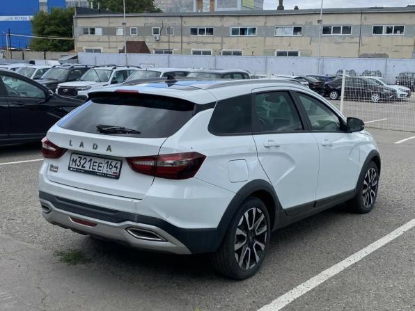 Lada (ВАЗ) Vesta I Рестайлинг (NG) с пробегом 2024 года, цена 1 910 000 рублей, 113 км, универсал, Автокод Объявления