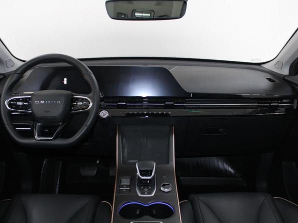 Omoda C5 I Рестайлинг с пробегом 2024 года, цена 1 989 900 рублей, 27714 км, внедорожник, Автокод Объявления