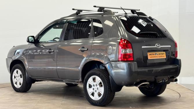 Hyundai Tucson I с пробегом 2007 года, цена 620 000 рублей, 331280 км, внедорожник, Автокод Объявления