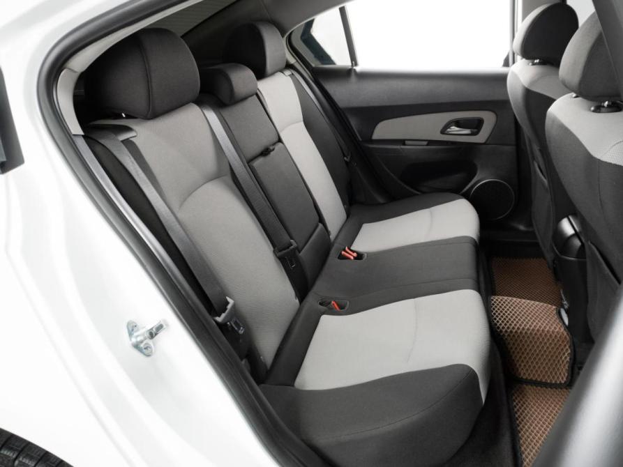 Chevrolet Cruze I Рестайлинг Тюмень  - изображение 7