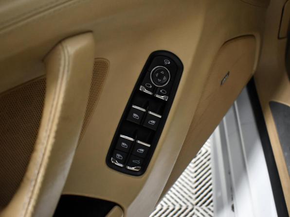 Porsche Panamera I Рестайлинг с пробегом 2016 года, цена 2 750 000 рублей, 196068 км, лифтбек, Автокод Объявления