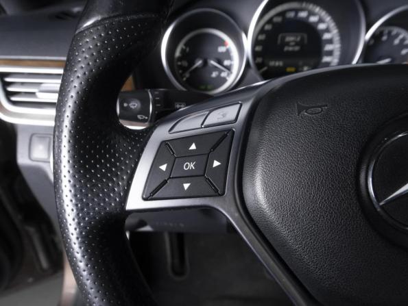Mercedes-Benz E-Класс IV (W212 S212 C207) Рестайлинг с пробегом 2013 года, цена 2 220 000 рублей, 216131 км, седан, Автокод Объявления