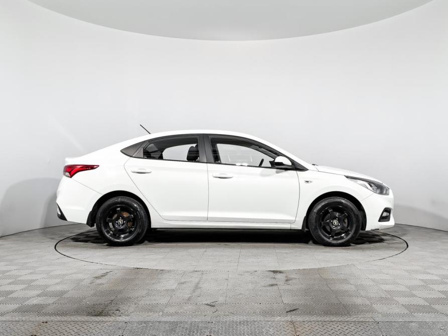Hyundai Solaris II Санкт-Петербург  - изображение 4