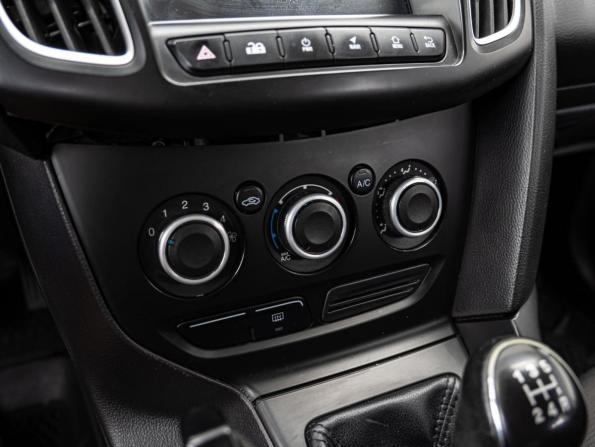 Ford Focus III с пробегом 2013 года, цена 710 000 рублей, 167345 км, седан, Автокод Объявления