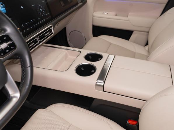 Li Auto (Lixiang) L9 I с пробегом 2023 года, цена 6 420 000 рублей, 48721 км, внедорожник, Автокод Объявления