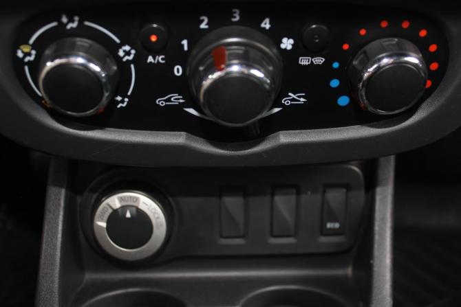 Renault Duster I Рестайлинг с пробегом 2016 года, цена 1 147 000 рублей, 180653 км, внедорожник, Автокод Объявления